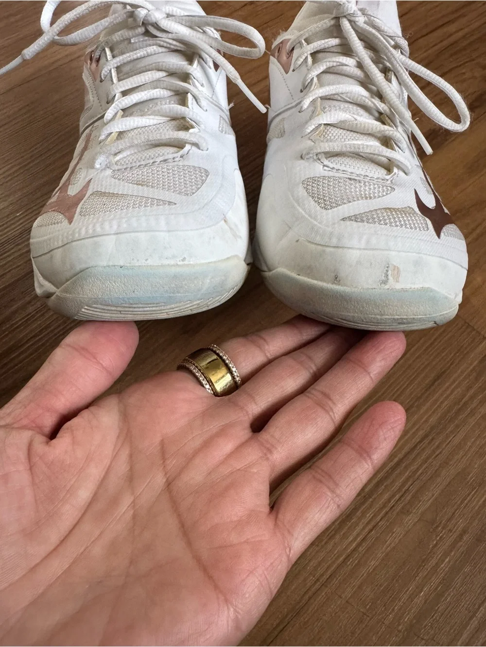 Mizuno Wave Dimension 'White Rose Gold'